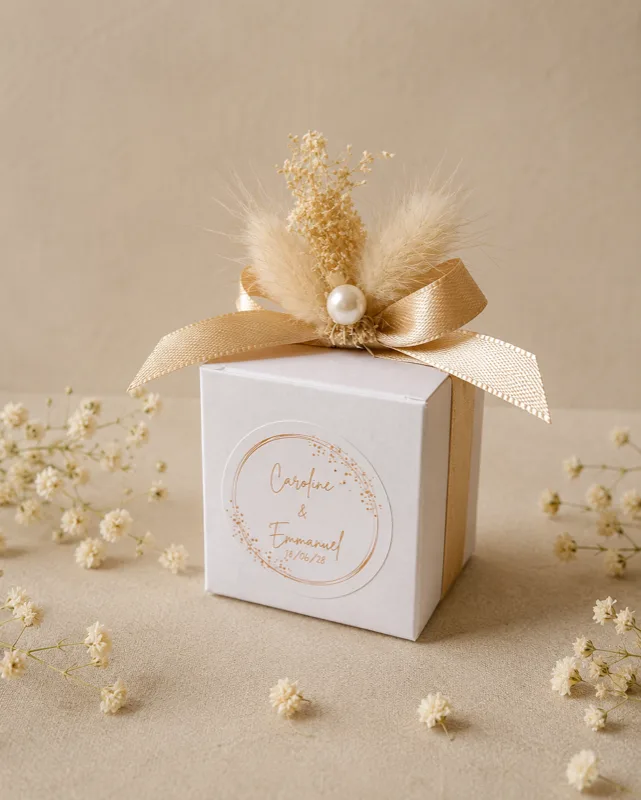 Boîte de dragées mariage blanche et dorée